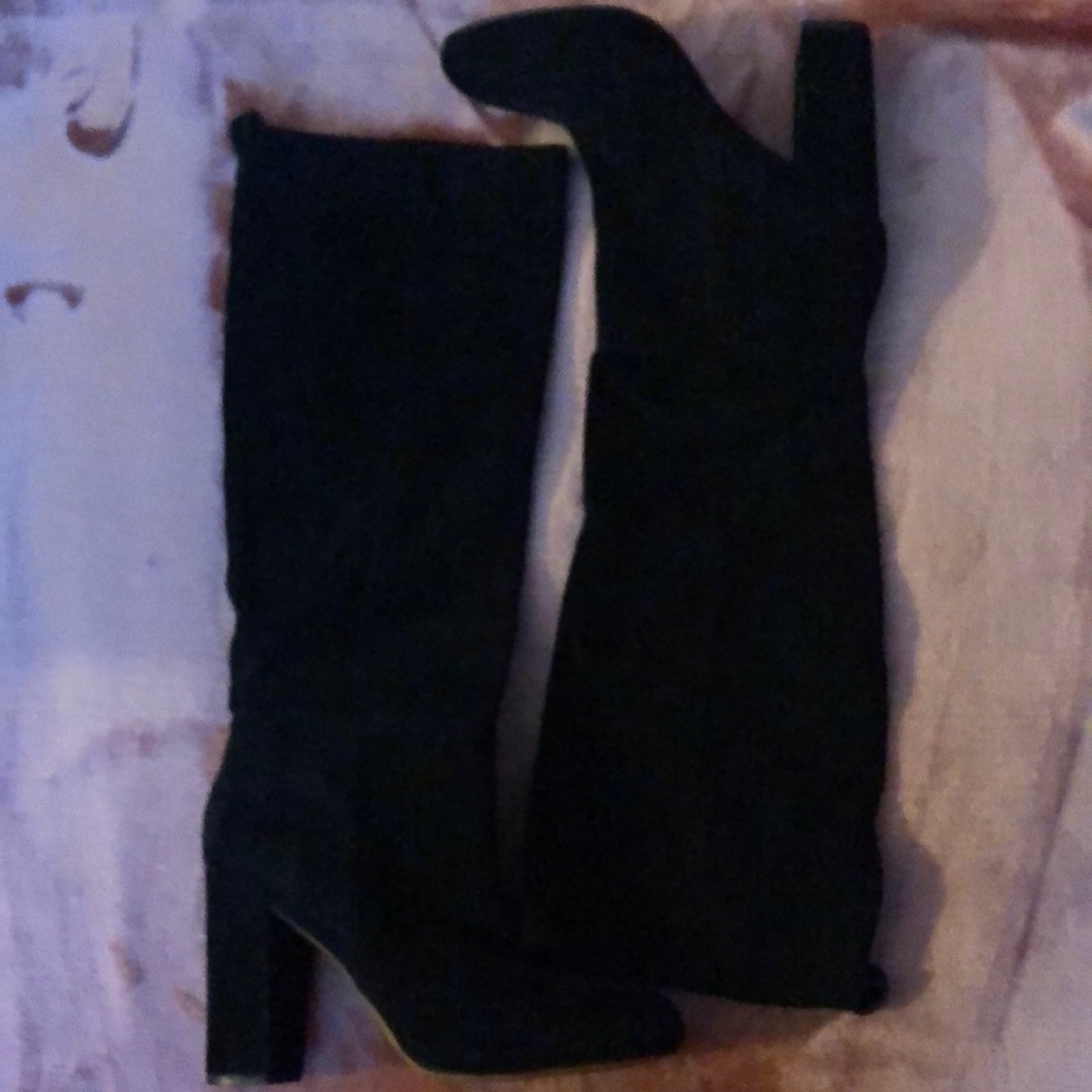 Steven black boots